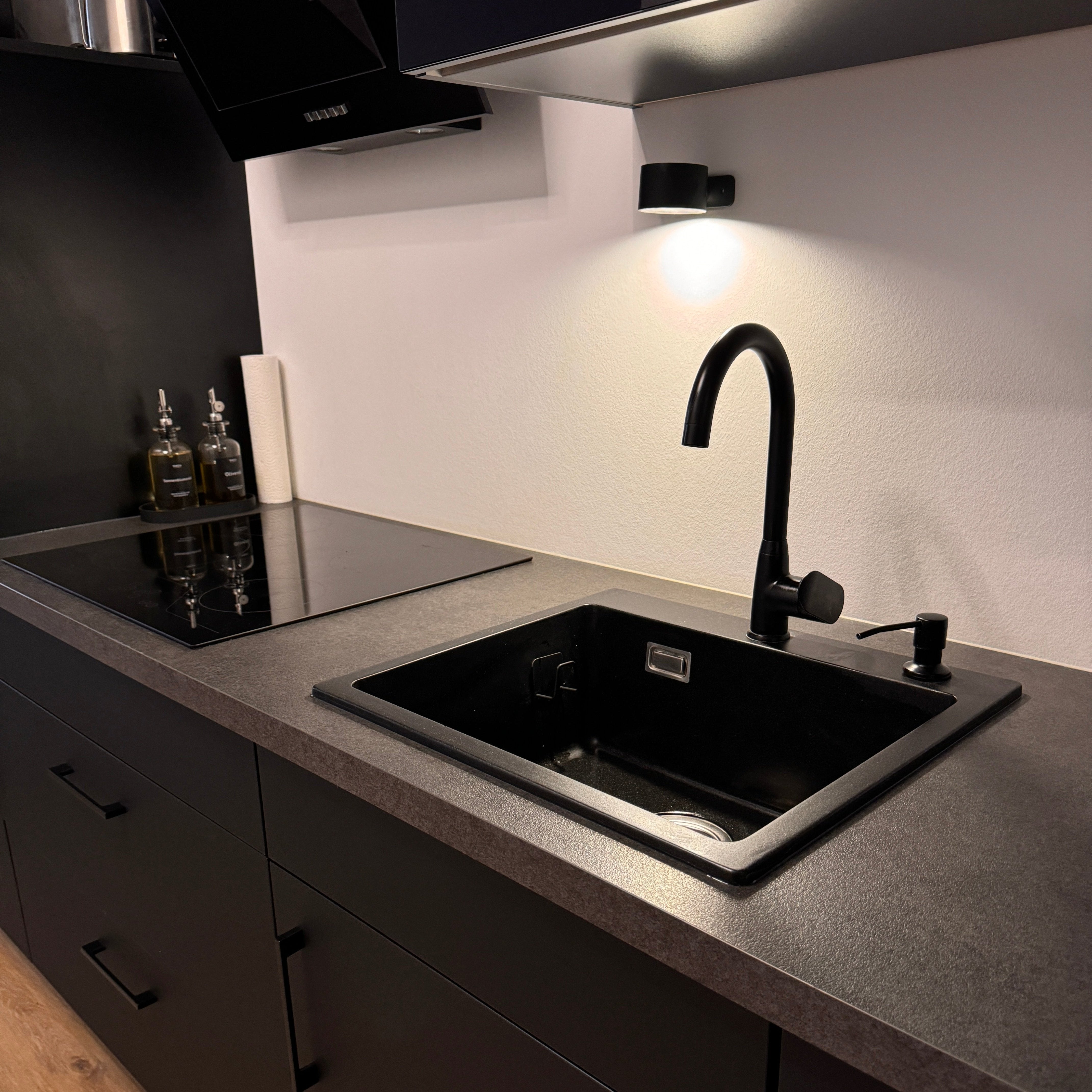 Homey Spot I Kabellose LED-Wandleuchte mit Dimmfunktion